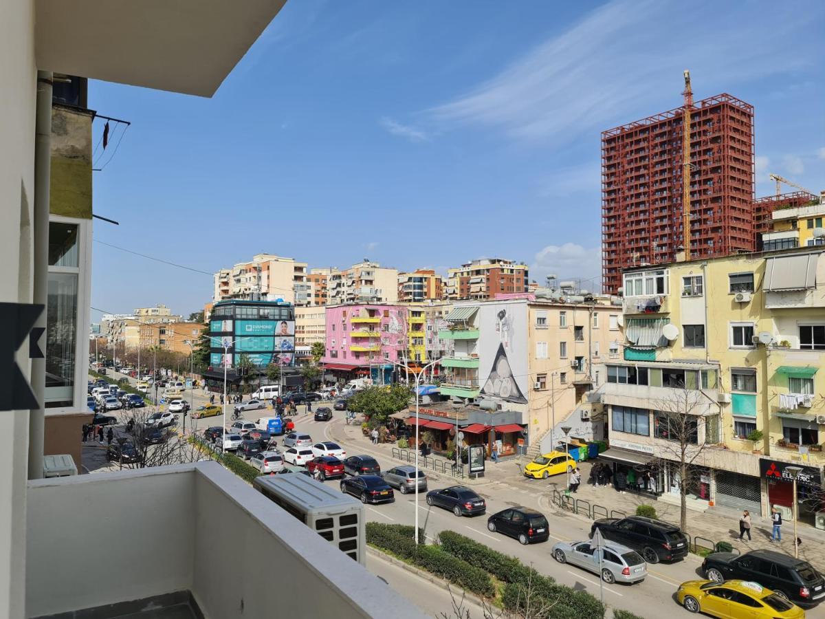 Adore - Modern Apartment Tiranë Ngoại thất bức ảnh